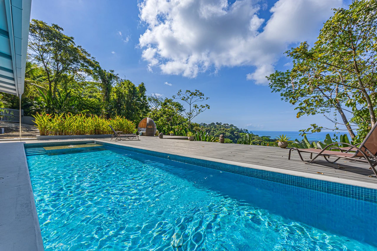 Uvita Ocean and Whale Tail View Modern Home on 3.64 Acres in Exclusive Enclave - Gallery image 18