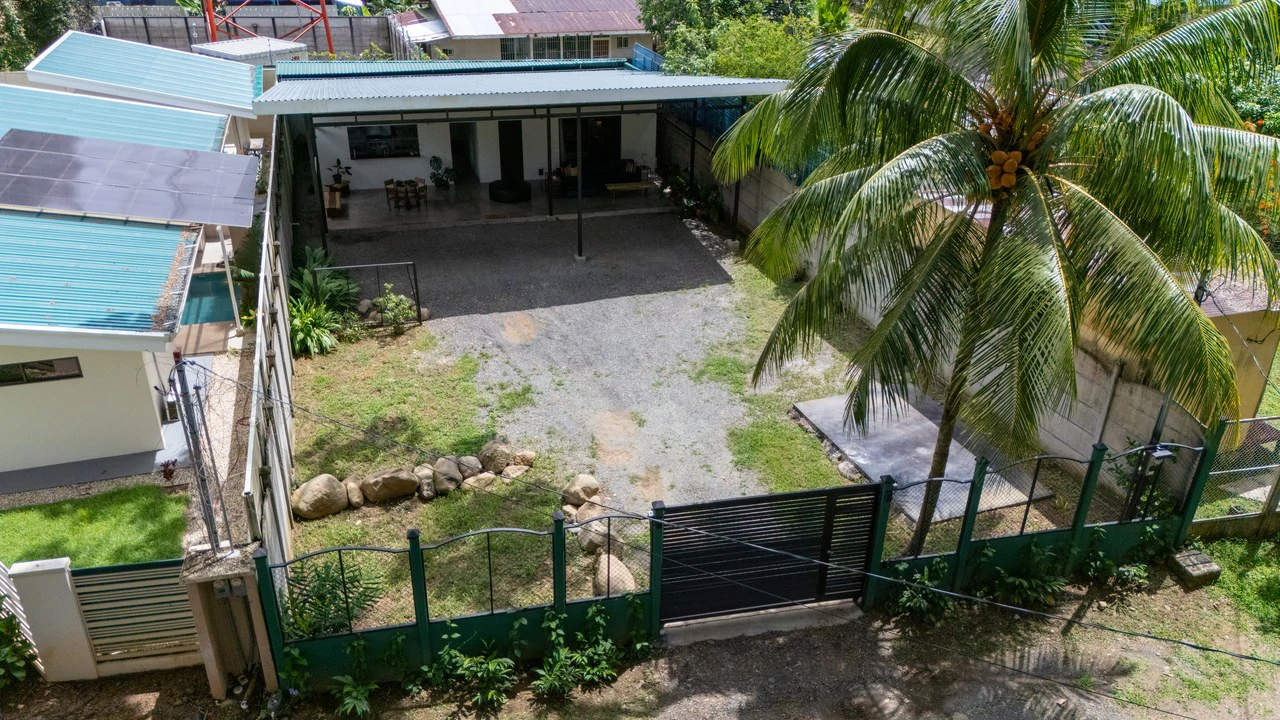 Charming and Affordable 1-bedroom home in Uvita - Gallery image 13