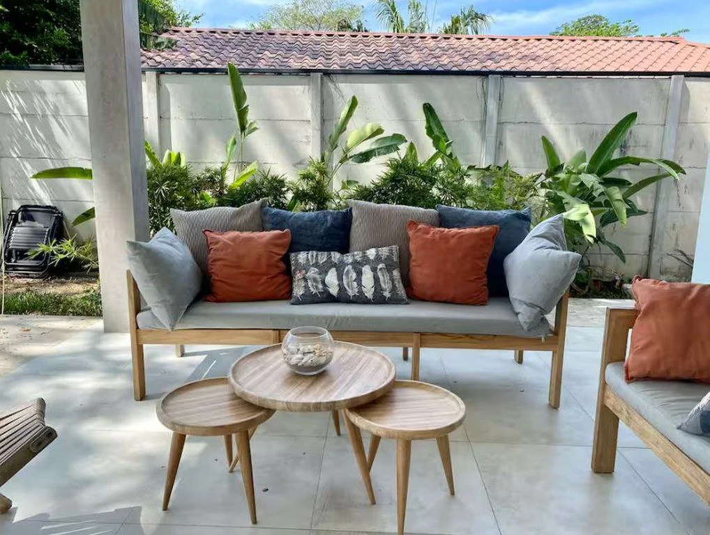 Casa Joya: Turnkey Modern Home with pool – Prime Location & Rental Income - Gallery image 6