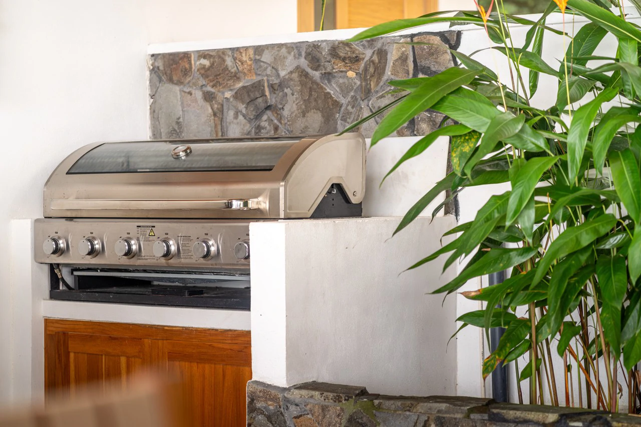 Casa Amarilla – Oceanfront Luxury Meets Sustainable Living in Tres Rios: Mountain House For Sale in Tres Rios - Gallery image 64