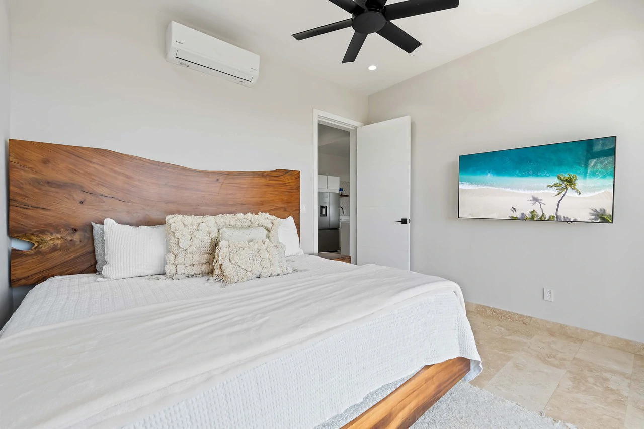 Casita Dorada: Charming 'Casita' on Expansive Lot with Room to Grow in Playa Flamingo’s Mar Vista Community - Gallery image 7