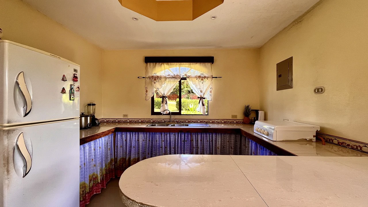 House For Sale in San Pedro - photo 16