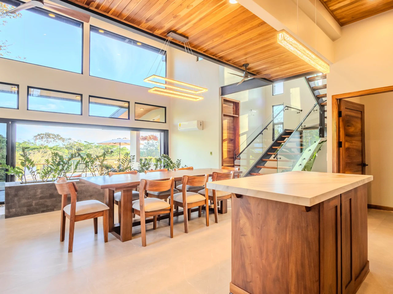 Luxury 3 Bedroom Home with Ocean Views in Downtown Uvita - Gallery image 26