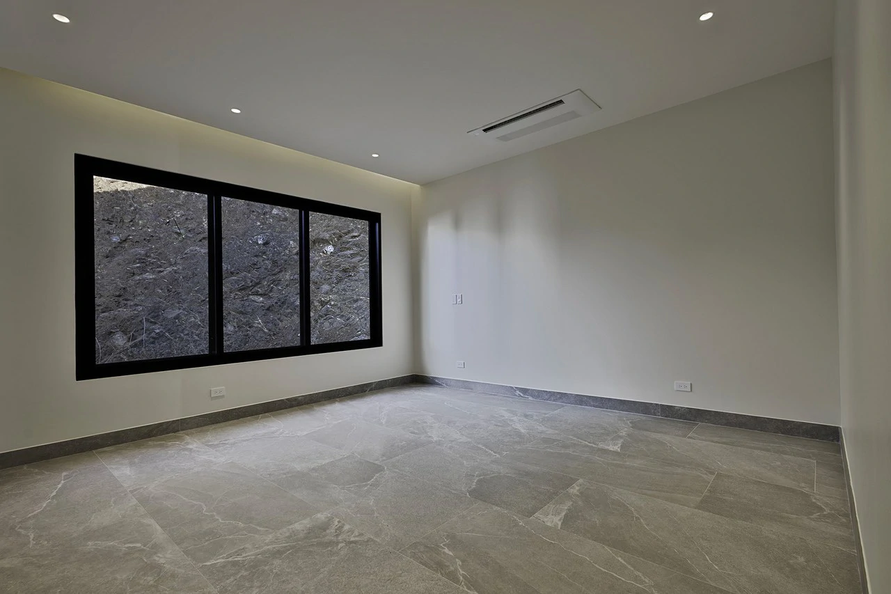 Coco Bay Estate #23: Ocean View Modern Residence - Gallery image 18