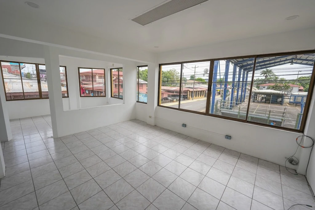 Retail Strip Center For Sale in Esparza - Gallery image 11