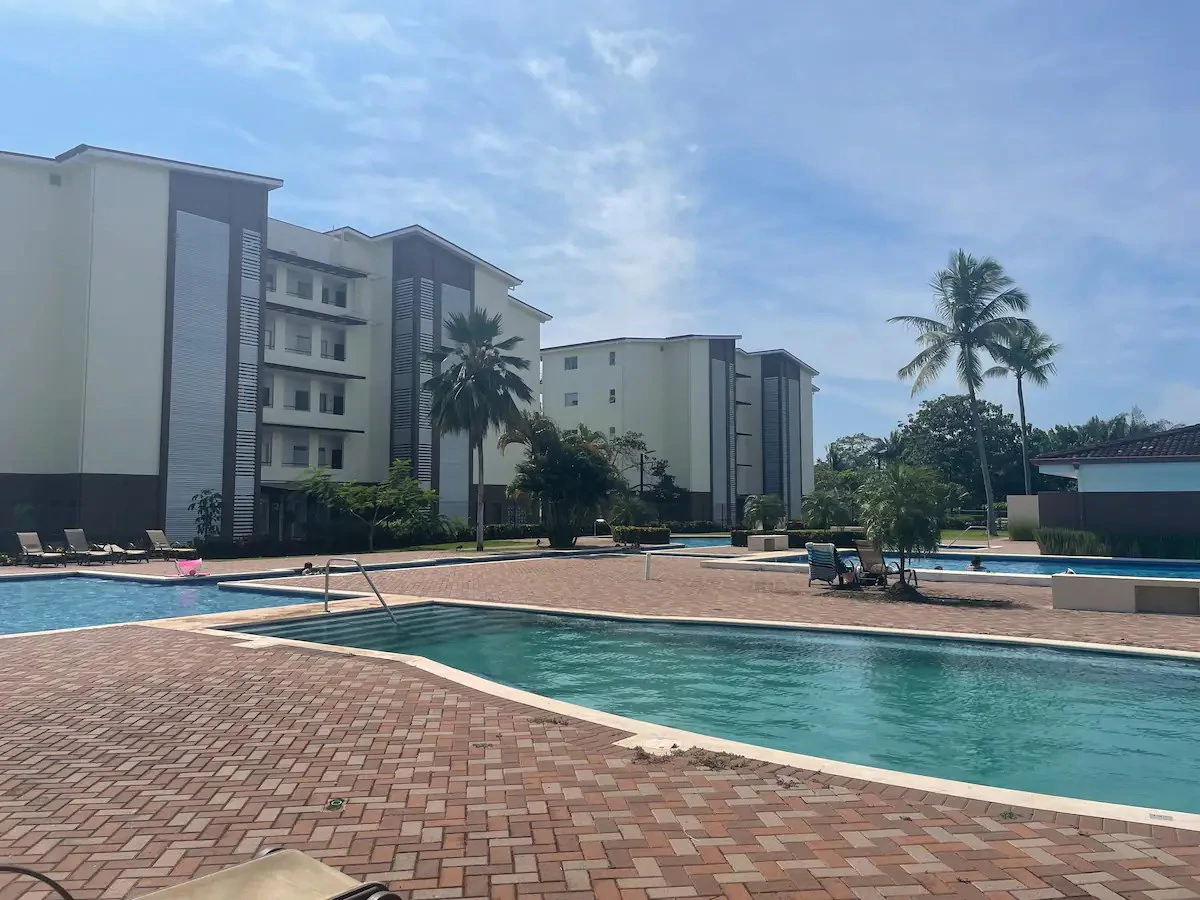 Lindo Apartamento Equipado en Playa Bejuco y Esterillos Este: Near the Coast Apartment For Sale in Bejuco - Gallery image 2