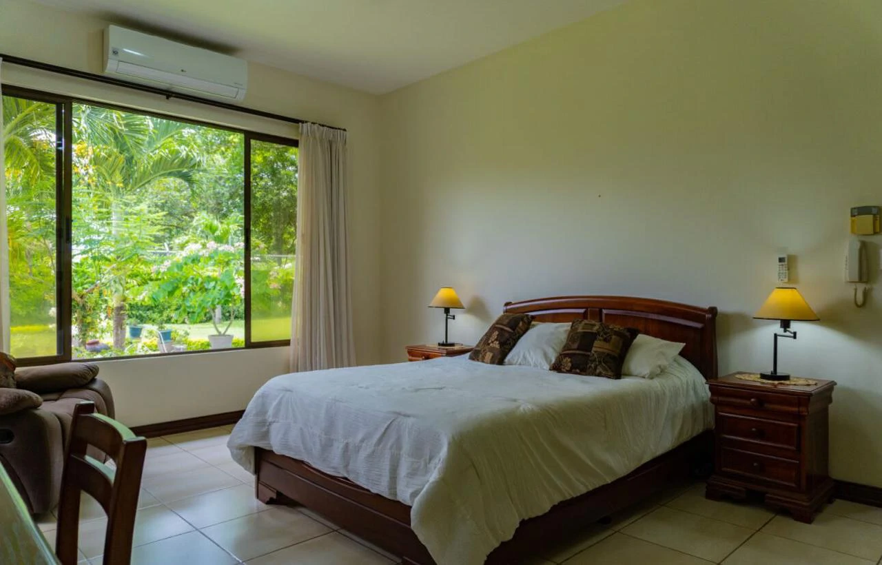 House For Sale in Curubandé - Gallery image 16