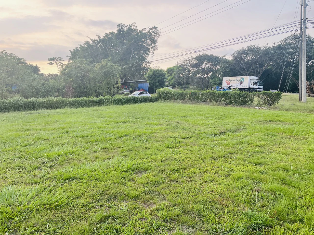 Lote Coyolar, Frente a rt 27. Orotina, Puntarenas Costa Rica: Lot in front of Highway, Coyolar, Orotina Costa Rica - Gallery image 3