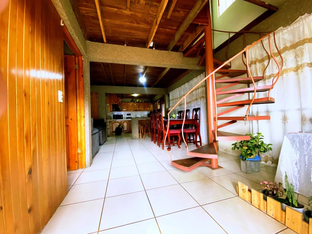 CASA EN VENTA EN BARRIO BOSTON, PEREZ ZELEDON: House For Sale in San Isidro del General - Gallery image 10