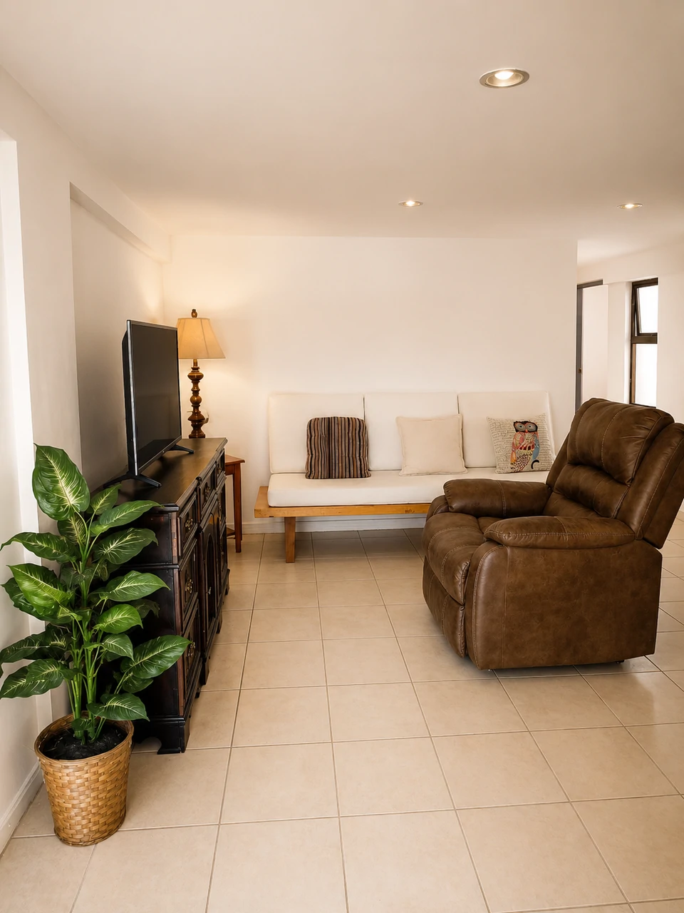 Heredia Centro Mixed-Use Residence & Investment Property - Gallery image 7