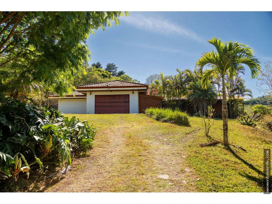 5-Acre Property with 2 Houses and Stunning Nicoya Gulf Views  CE0324: 5-Acre Monteverde Retreat with Two Homes and Stunning Gulf of Nicoya Views – Ideal for Eco-Projects or Private Living - Gallery image 18