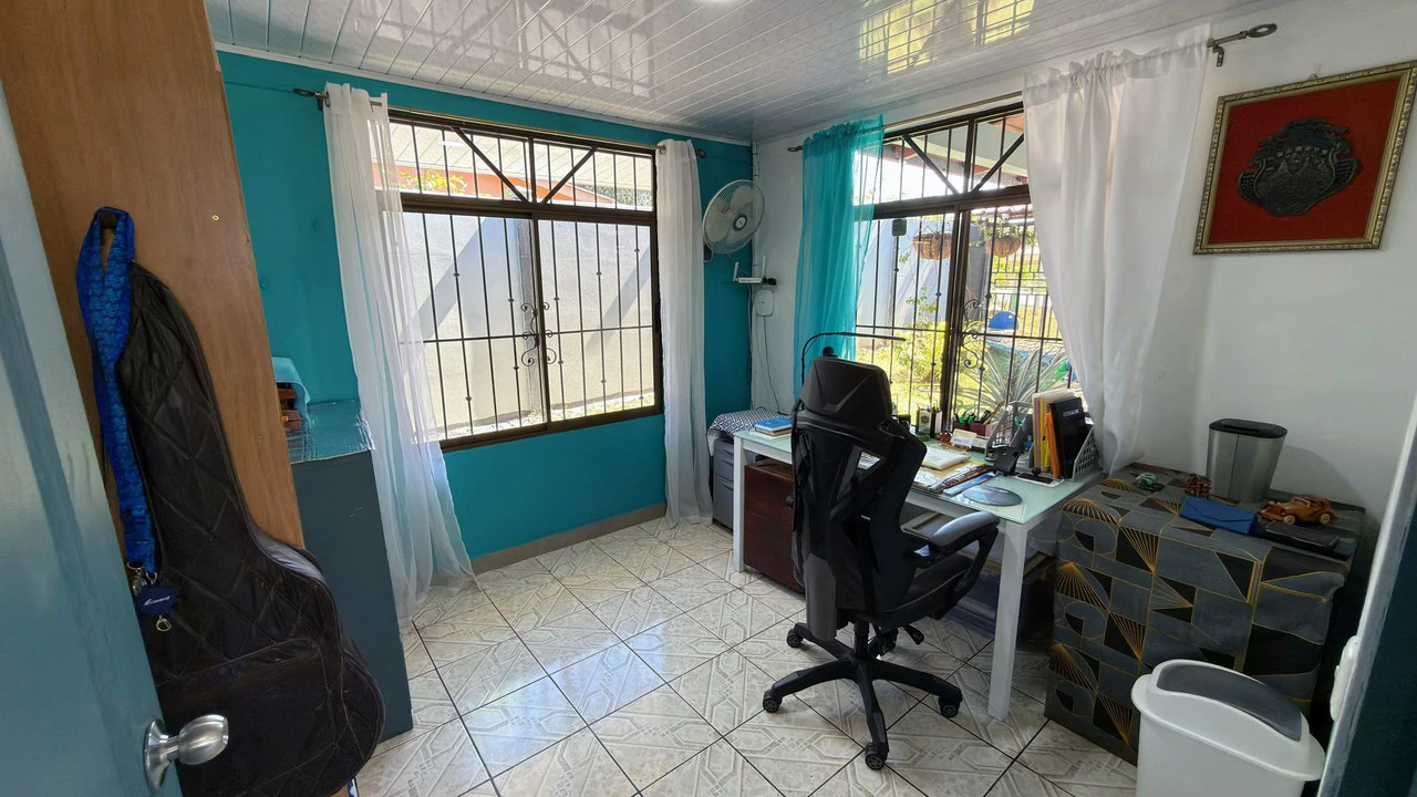 Countryside House For Sale in San Pedro - Gallery image 15