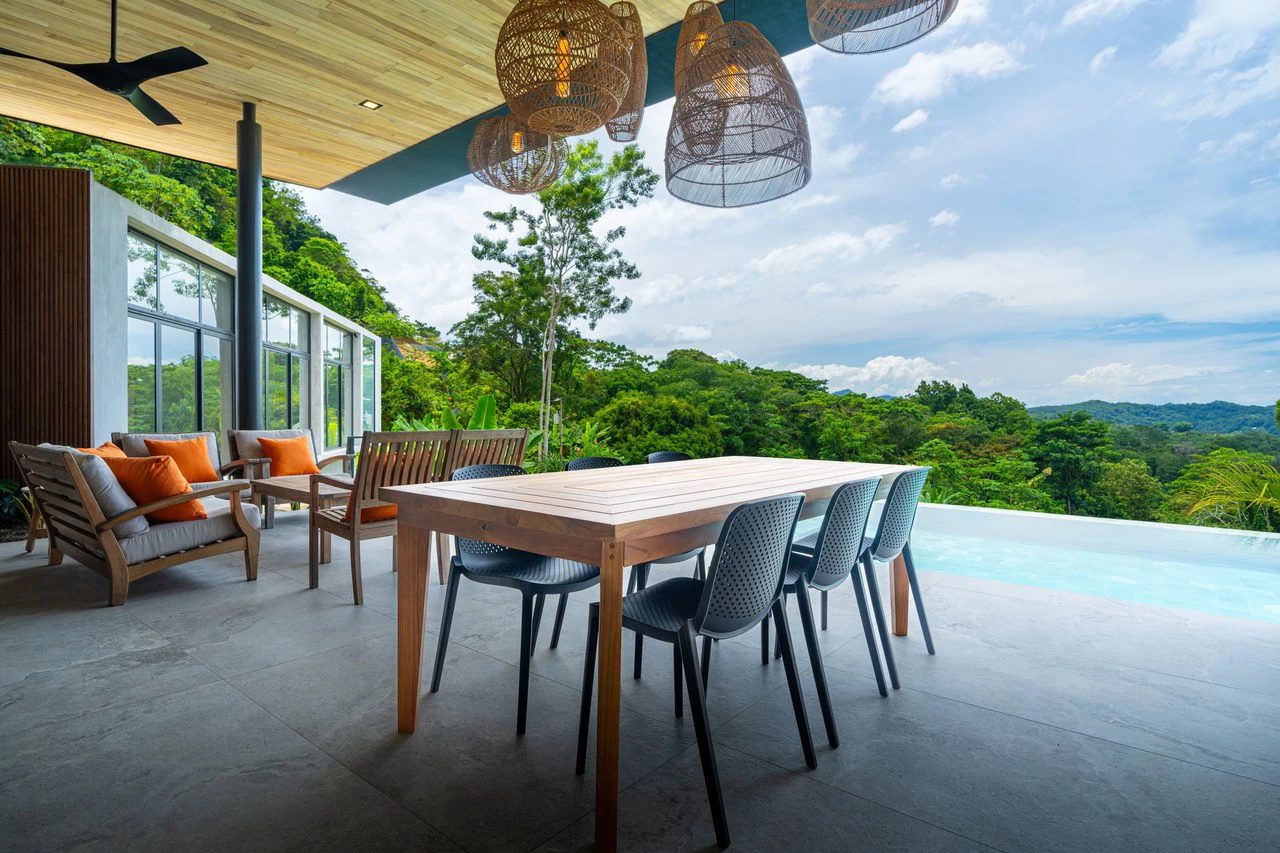 Casa La Artista: Sleek Modern Retreat with Ocean & Mountain Views in Ojochal - Gallery image 15