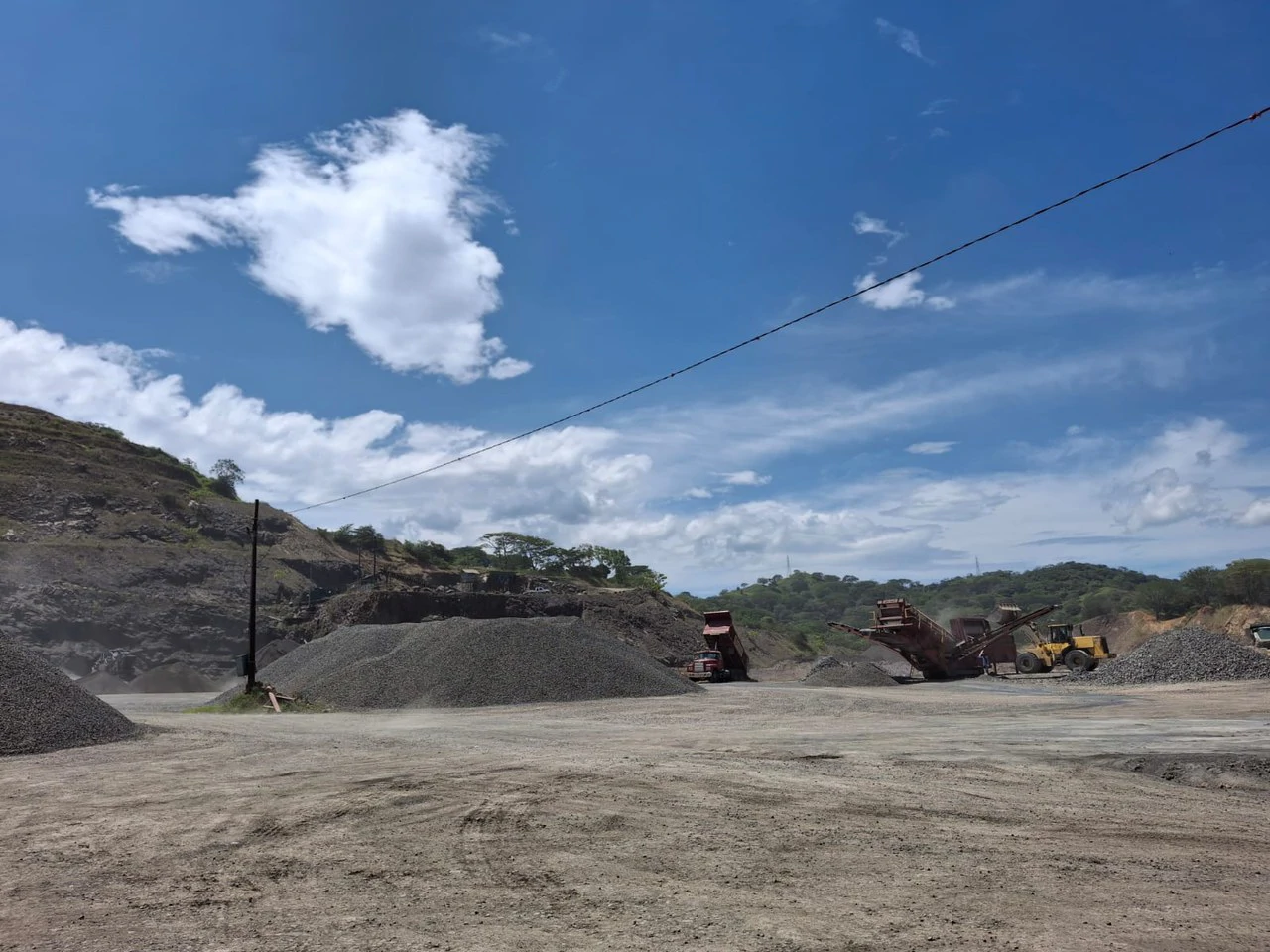 Large-Scale Investment: 108 ha. Industrial Rock Quarry & Diversified Investment Property - Gallery image 9