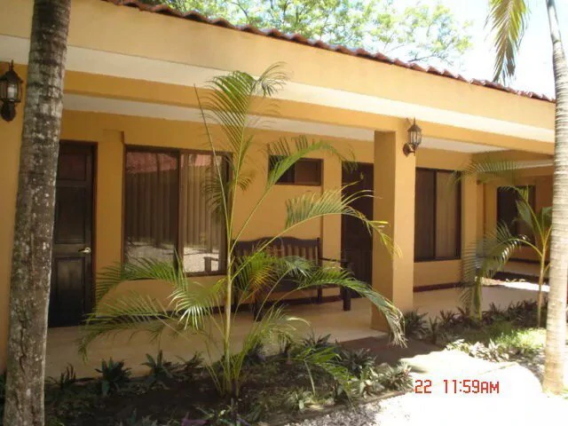 Gran oportunidad comercial: Great business opportunity. Bar-Restaurant-Hotel in Palmira - Gallery image 3
