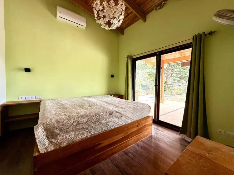 Organic Finca Eco Dreams: $799,000 USDOrganic Finca Eco Dreams – Sustainable Eco Farm for Sale Near Playa Naranjo, Costa Rica Luxury Self-Sustainable Farm, Solar-Powered Estate & Investment Property o - Gallery image 12