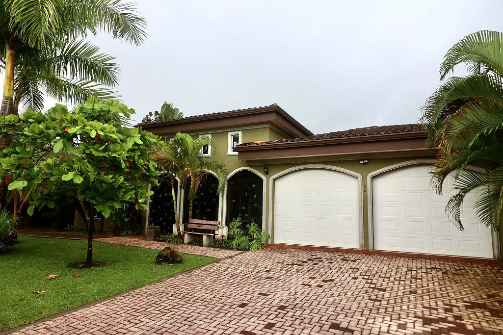 Incredible Casa Verde: Walk to the Beach in Bejuco! - Gallery image 86
