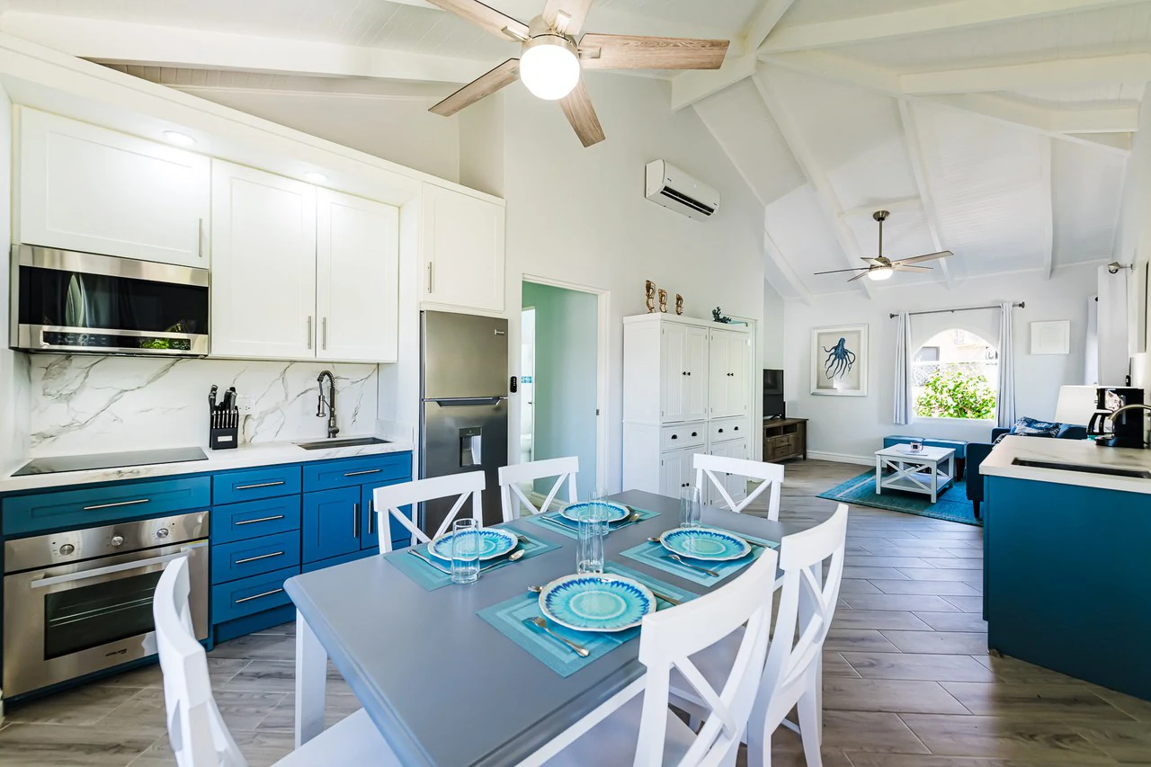 Casa Colibri Villaggio II – Unit 412B: Beautifully Remodeled Tropical Retreat in Potrero - Gallery image 6
