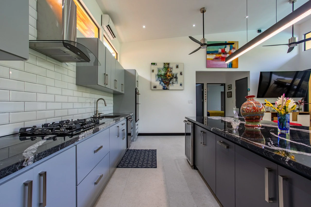 Custom Built Luxury Retreat with Guest Villas in Ojochal - Gallery image 43