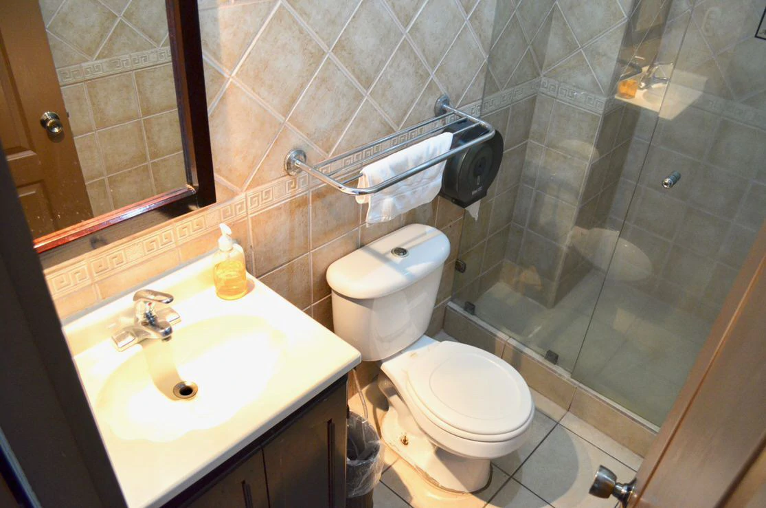 Freestanding Building For Sale in Alajuela - Gallery image 17