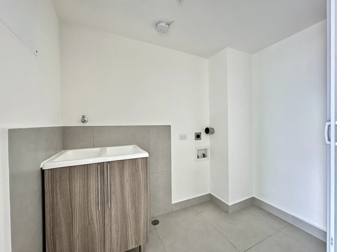 Condominio Altamira: Apartment for sale in Condominio Altamira Heredia - Gallery image 5