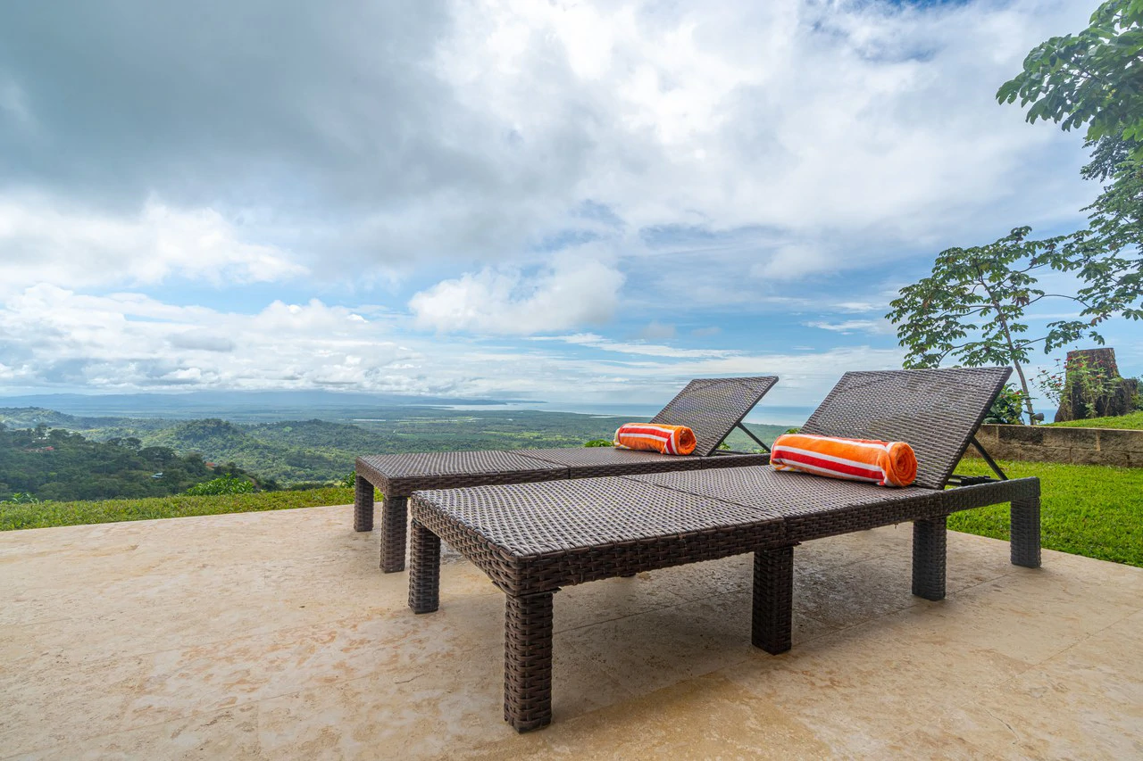Cascada Sandalo Jaw Dropping Ocean Views!: Mountain House For Sale in Tres Rios - Gallery image 17