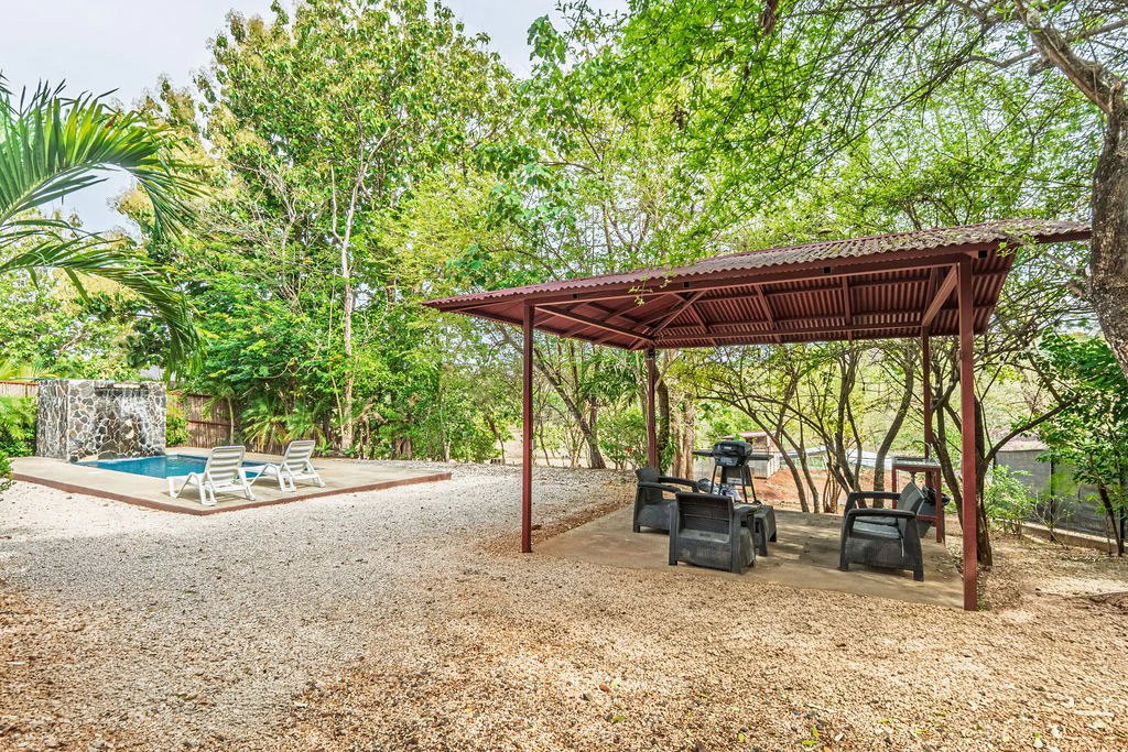Villa Los Monos: High-Income 9-Unit Rental Property Near Playa Grande - Gallery image 78