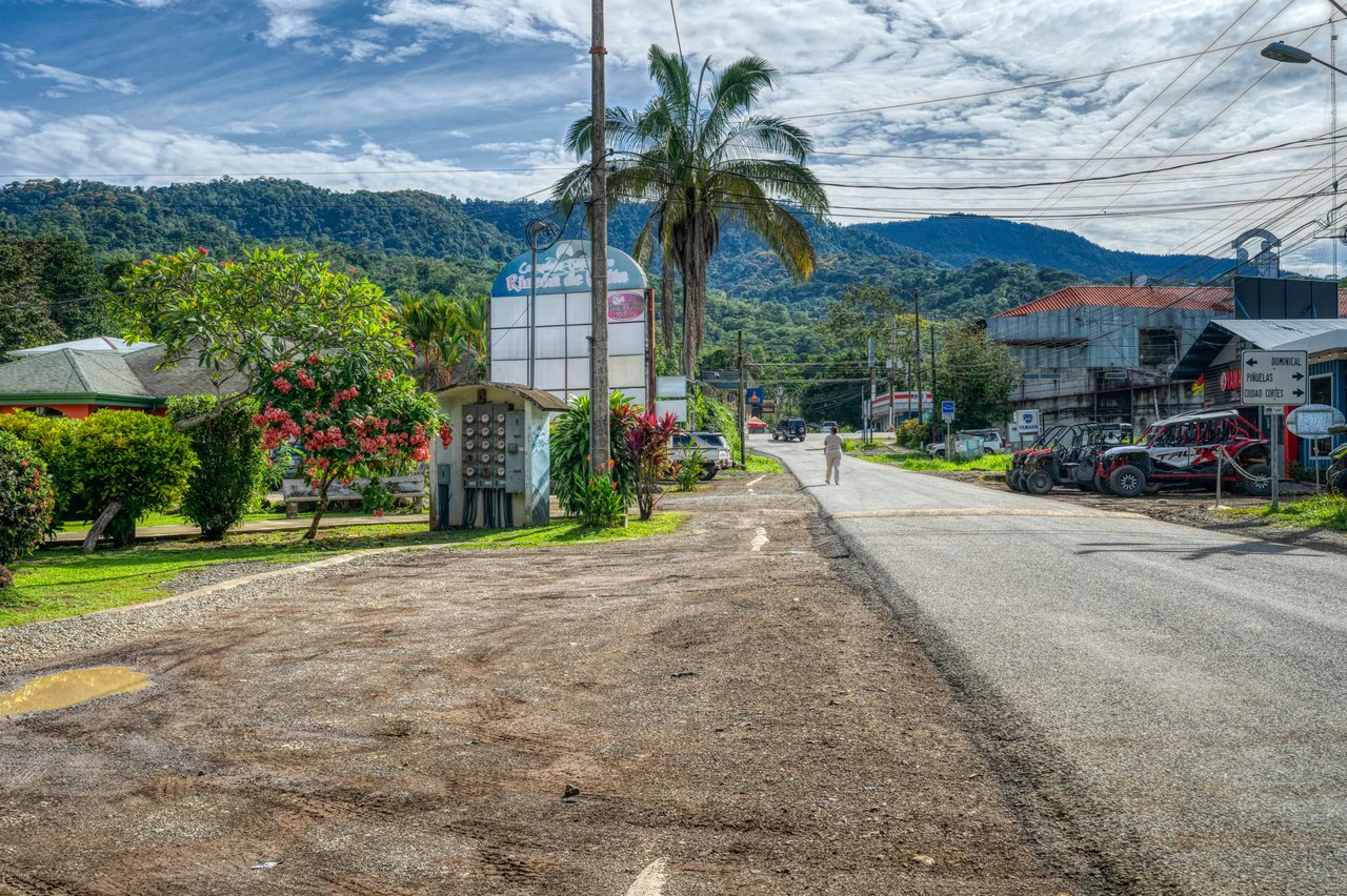 THRIVING SPORTS AND COMMERCIAL BUSINESS WITH OWNER FINANCING OPTION: Rincon Uvita - Gallery image 58