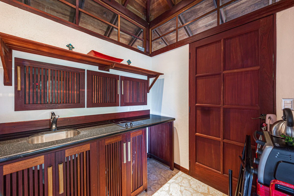 1.37 ACRES – 2 Bedroom Bali Style Home With Pool And THE BEST Ocean View!!!!! - Gallery image 16