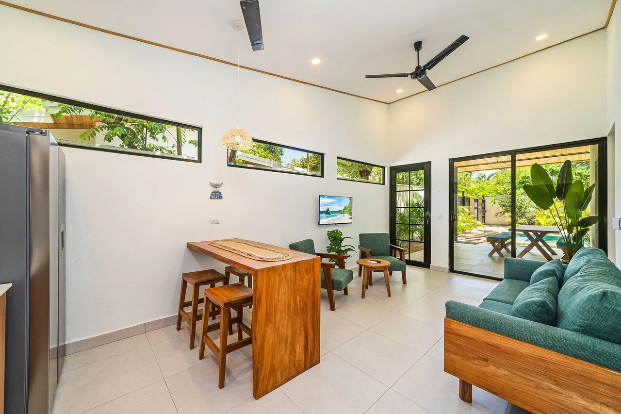 Casa Nantiri: Turnkey 3BR Beach House Steps to Playa Blanca & Top Snorkeling - Gallery image 6