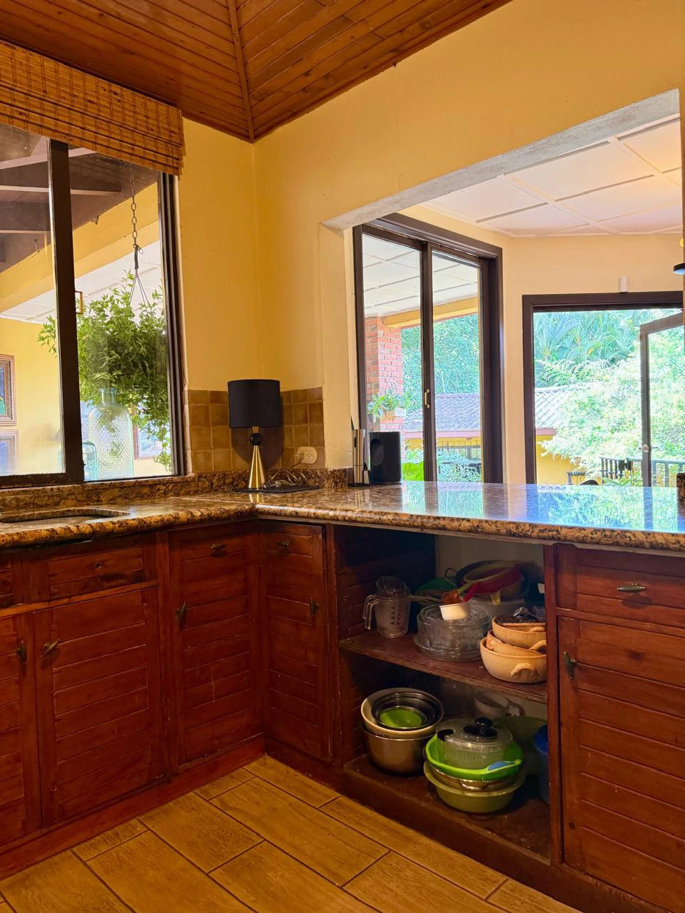 Detached single-family home for sale Costa Rica Escazu with big garden - Gallery image 9