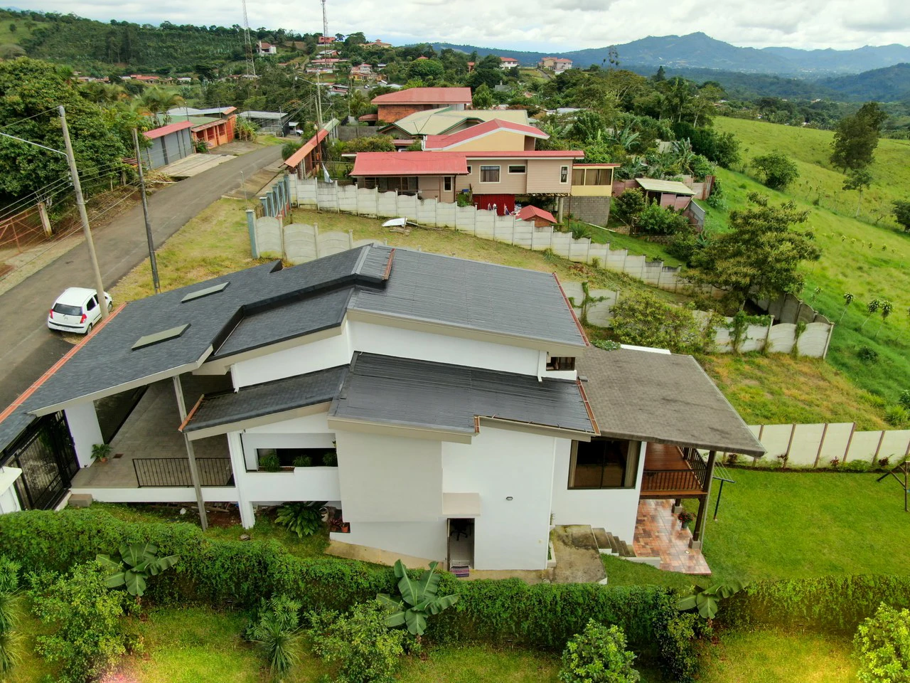 Mountain House For Sale in San Ramón - Gallery image 26