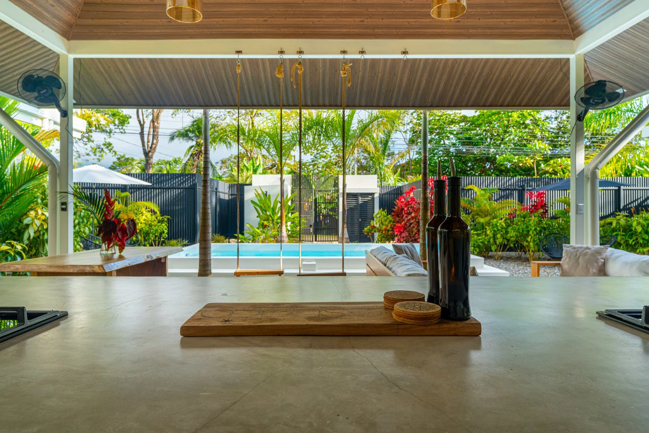 Income Ready Boutique Investment near Whale's Tail Beach - Gallery image 32