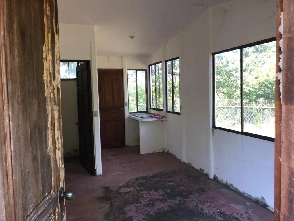 Teak Farm for Sale with a Hacienda Villa and 3 houses in La Cruz, 1 hour away from Liberia - Gallery image 32
