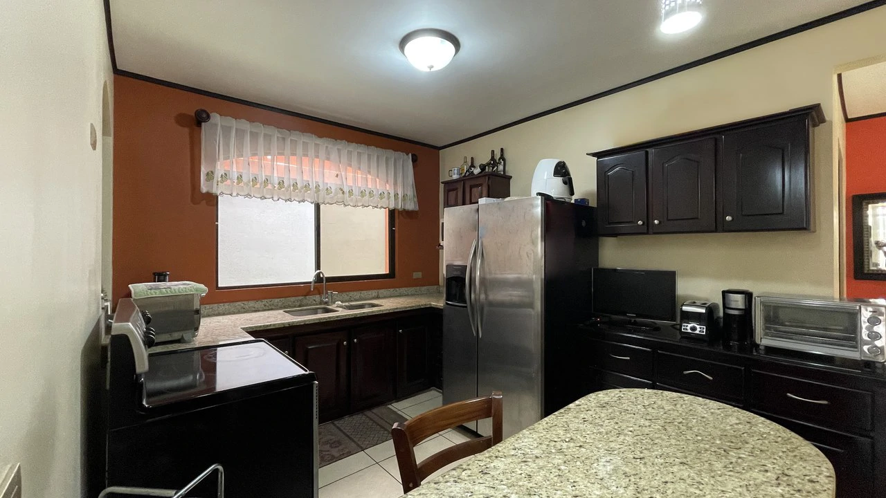 House for sale in Grecia in gated community, Las Calas - Gallery image 4