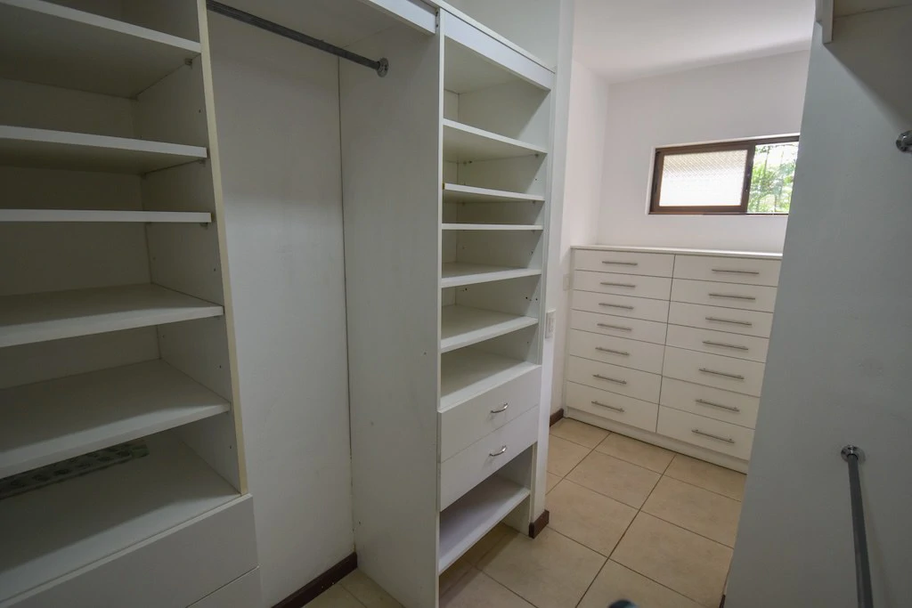 House For Sale in Pozos - Gallery image 23