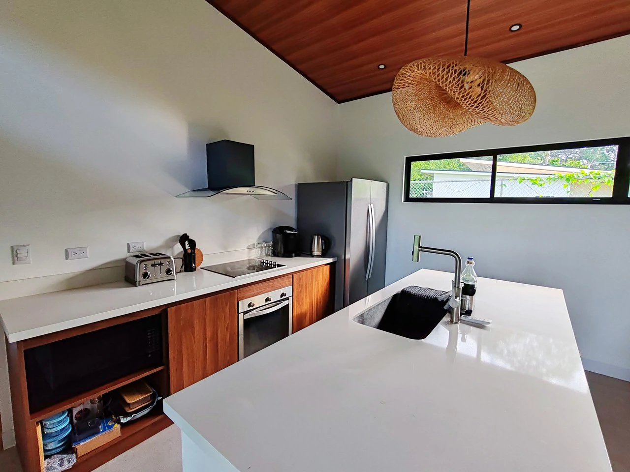 ID 4205: Modern Three-Bedroom Villa with Private Pool – Playa Negra, Puerto Viejo, Costa Rica - Gallery image 11
