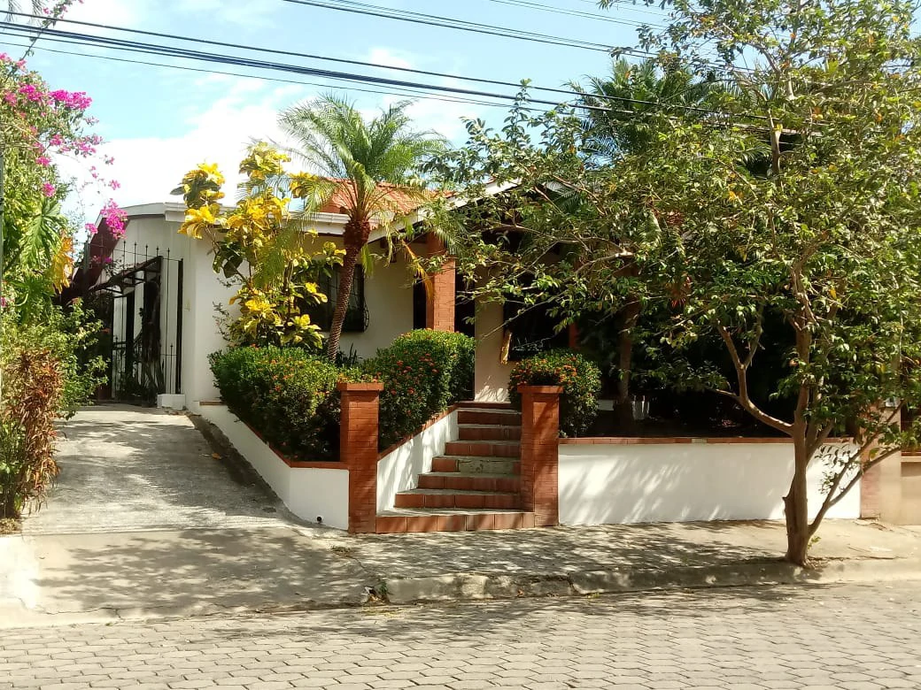 Cozy house in Liberia center