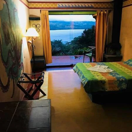 Lake Arenal Hotel & Resort: Well established Hotel overlooking Lake Arenal - Gallery image 8