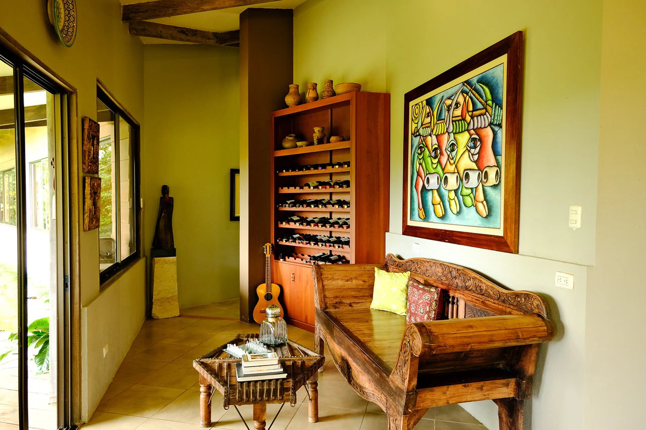 Hidden Paradise in Monteverde. Sierra Verde SV0125: 5 Hectares with Spectacular Views, a Beautiful and Cozy Main House and Caretaker’s Home Just 10 Minutes from Monteverde - Gallery image 16