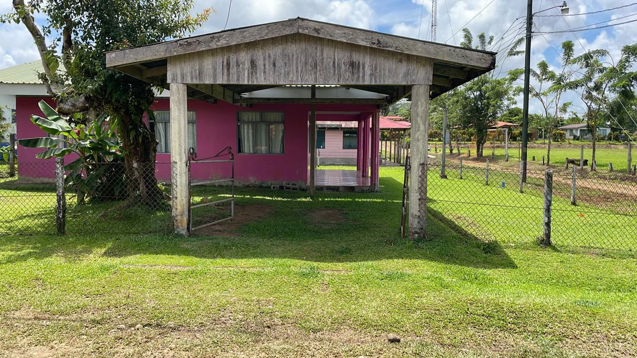 Costa Rican house for sale close to Bijagua, surrounded by beautiful mountains and hills - Gallery image 3