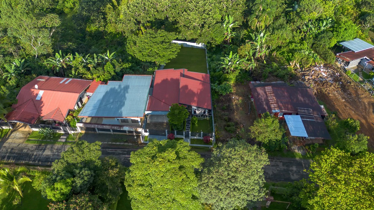 Modern Home in Pérez Zeledón | 3 bedroom, 2 bathroom - Gallery image 33