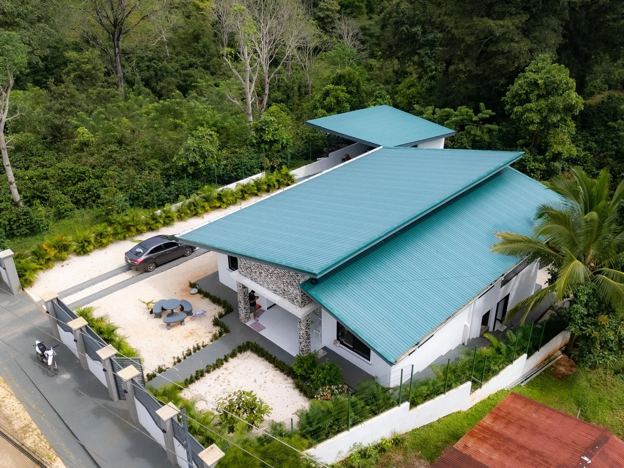 Property for Sale in Punta Islita, Guanacaste – Ideal for Residential Living or Vacation Rental Investment - Gallery image 10