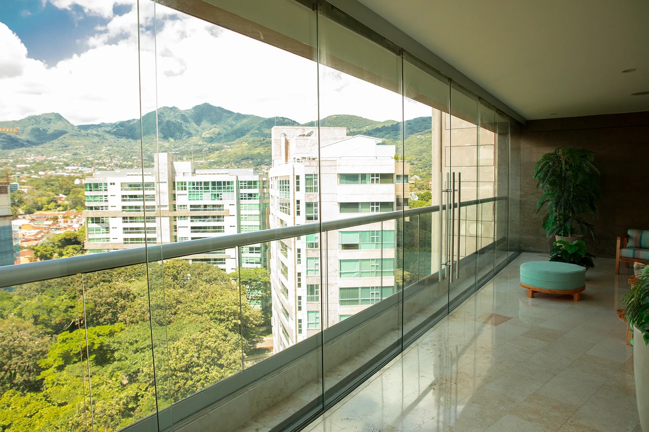 Property For Sale in San Rafael - Gallery image 4