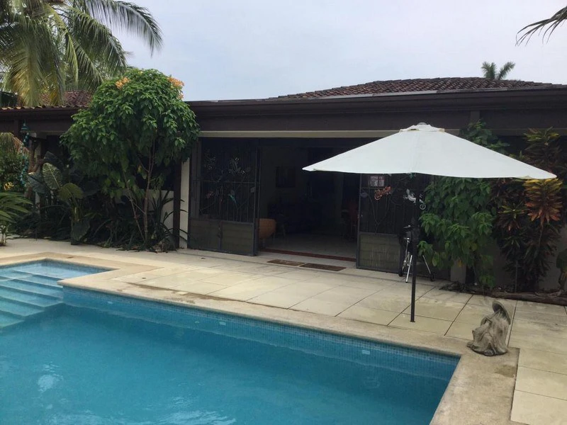 Amazing Casa Solara in Bejuco!: Huge home with pool on oversized lot close to the beach! - Gallery image 2