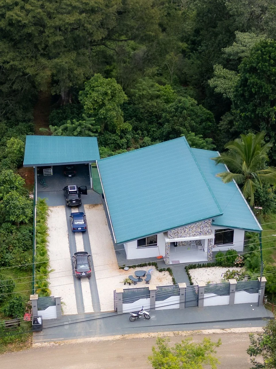 Property for Sale in Punta Islita, Guanacaste – Ideal for Residential Living or Vacation Rental Investment - Gallery image 8