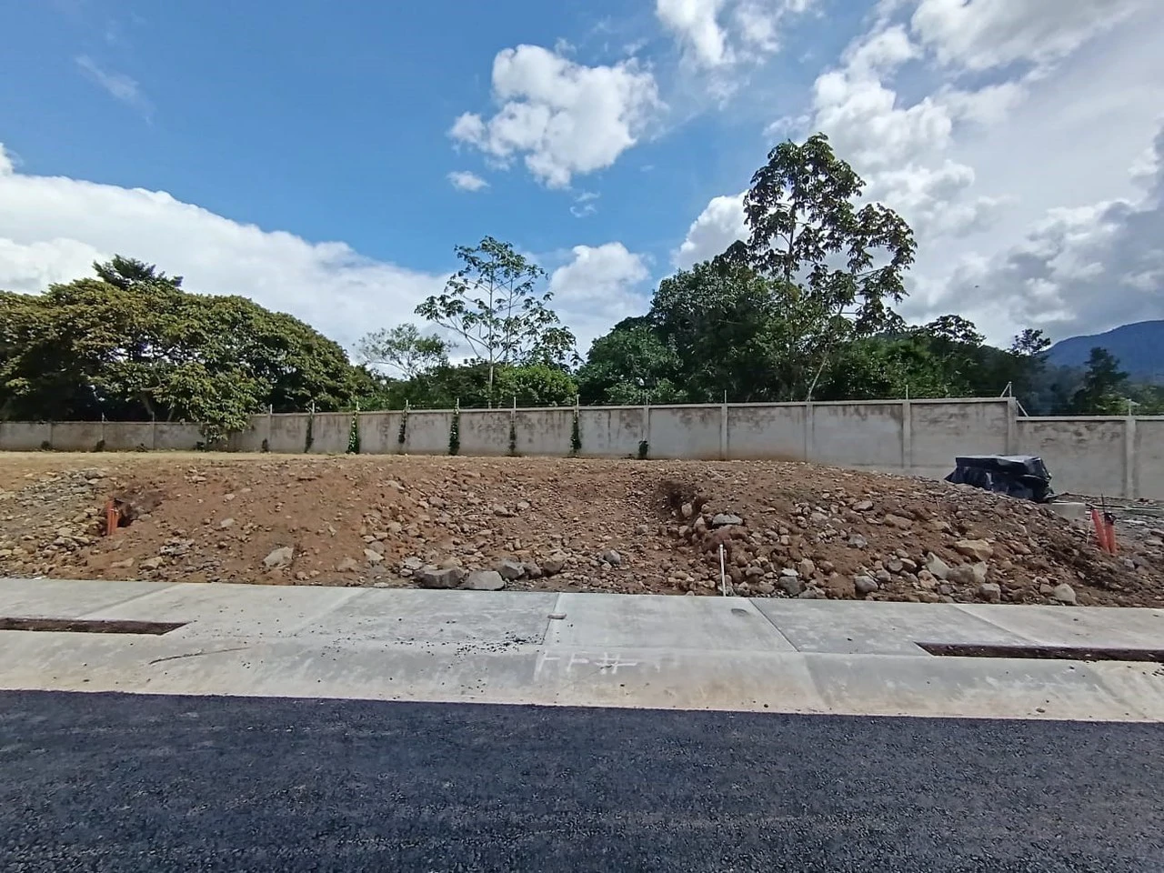 Lot for sale in gated community mountain view Cachi Cartago Costa Rica - Gallery image 11