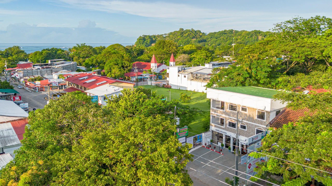 Prime Main Street Mixed-Use Investment - Gallery image 4