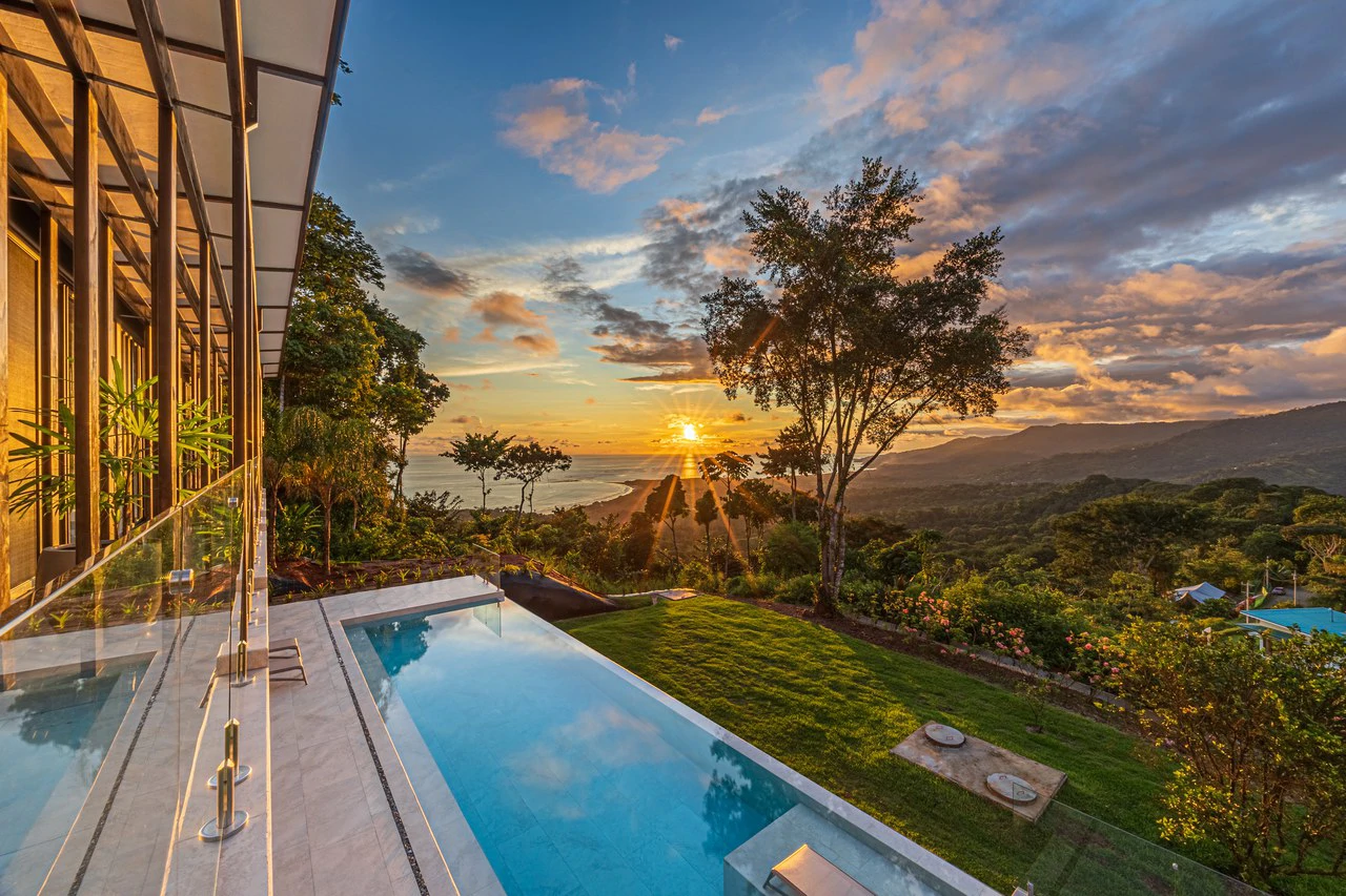 A True Estate Beyond Compare, Ocean Views For Miles: Mountain House For Sale in Uvita - Gallery image 31