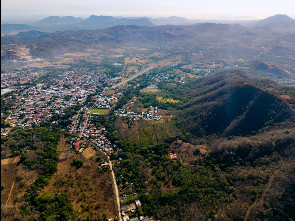 Discover Your Dream Farm on 4.2 Hectares in Costa Rica - Gallery image 2